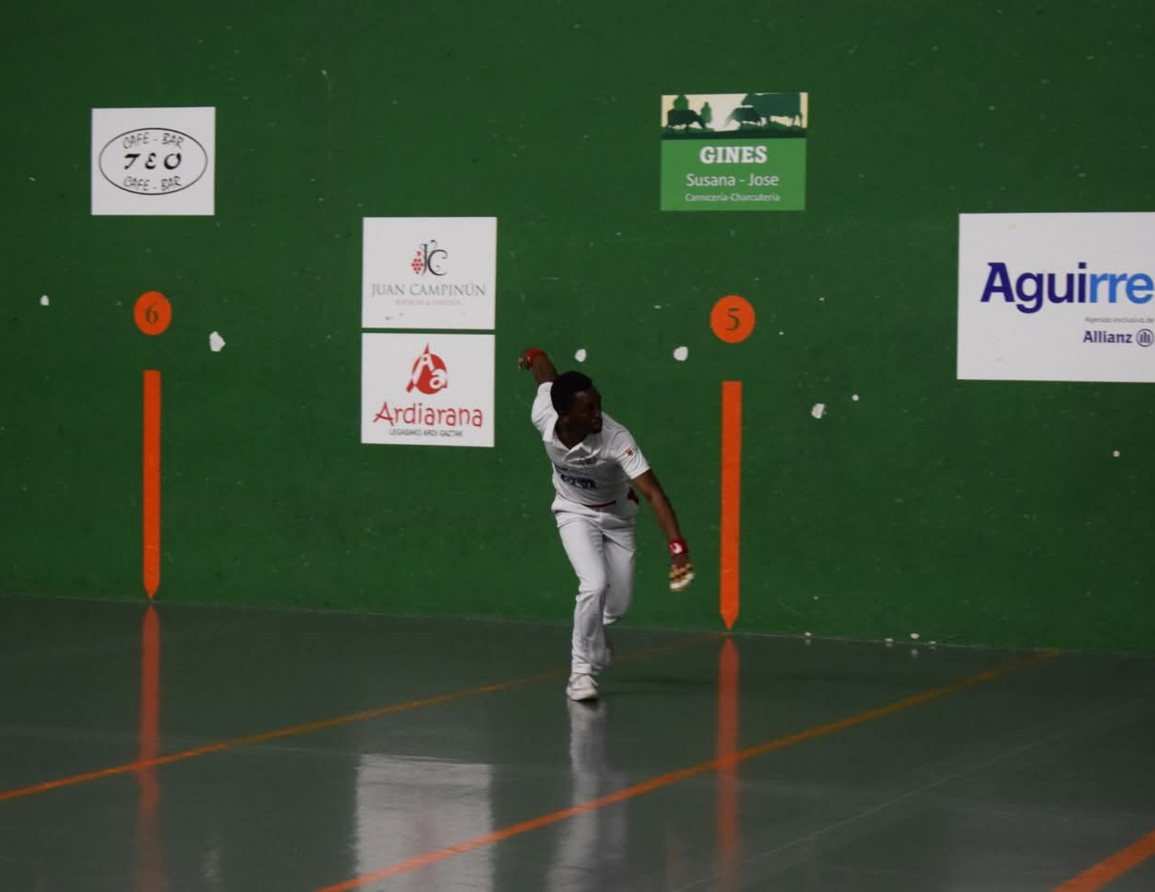 XHOE LAZKOZ MARTÍNEZ