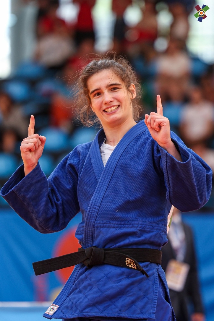 JAIONE EQUISOAIN ZARAGÜETA