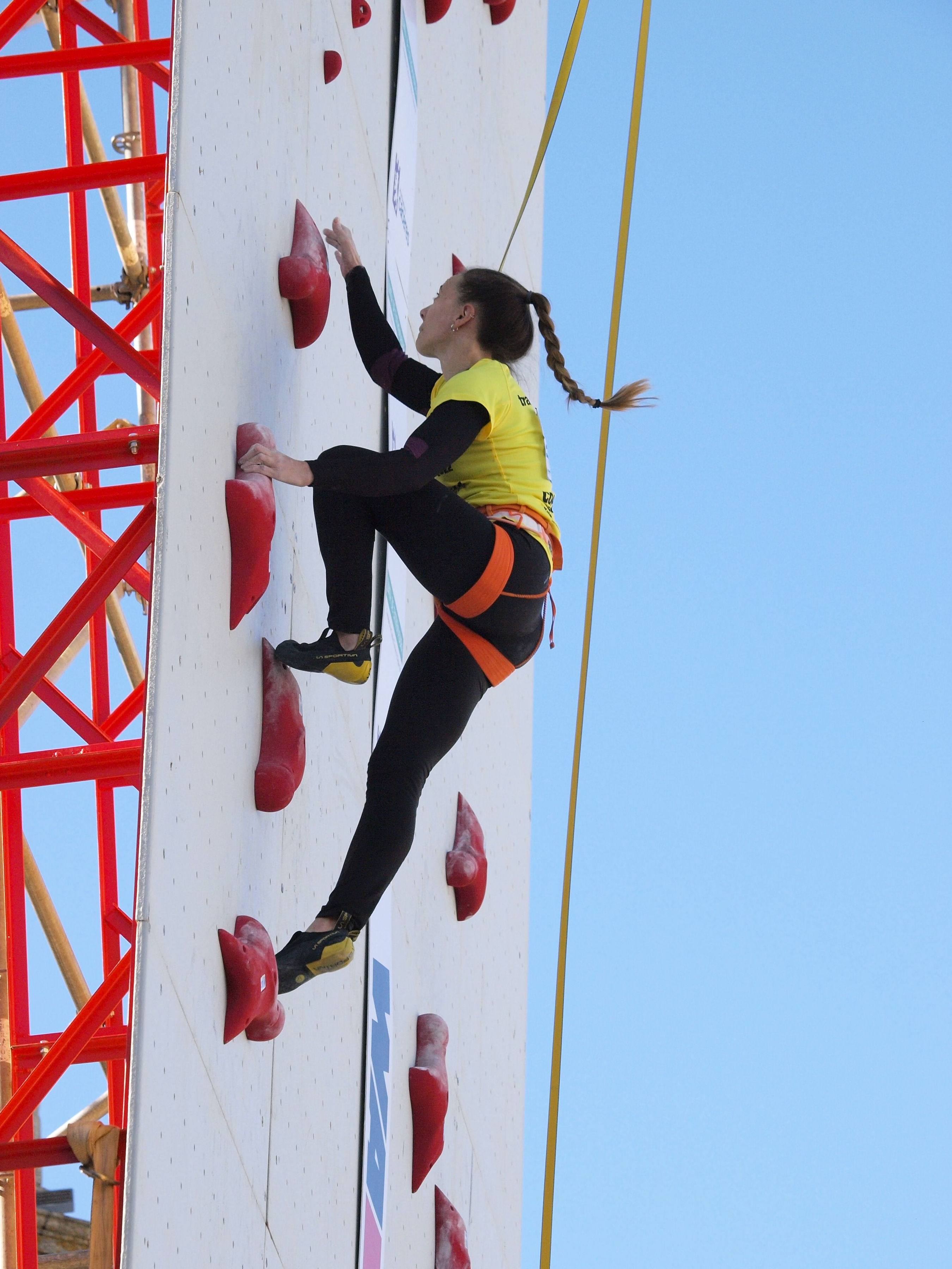 LEIRE RUIZ DE ARGANDOÑA OTANO