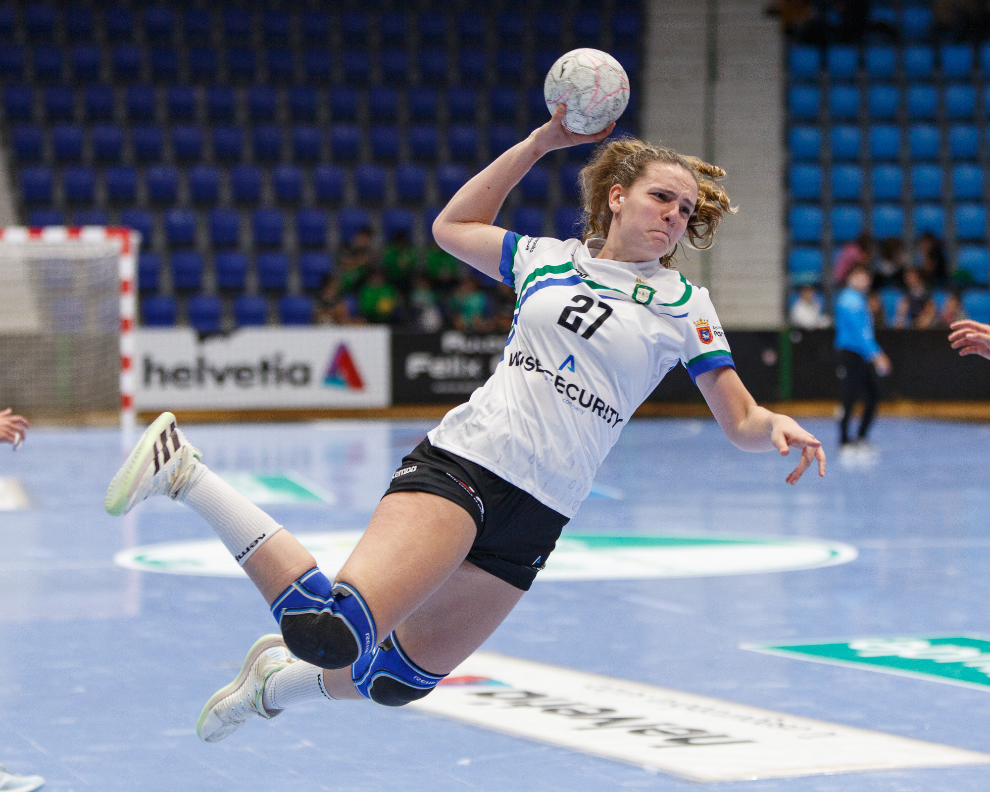 NAROA BAQUEDANO MEZQUIRIZ