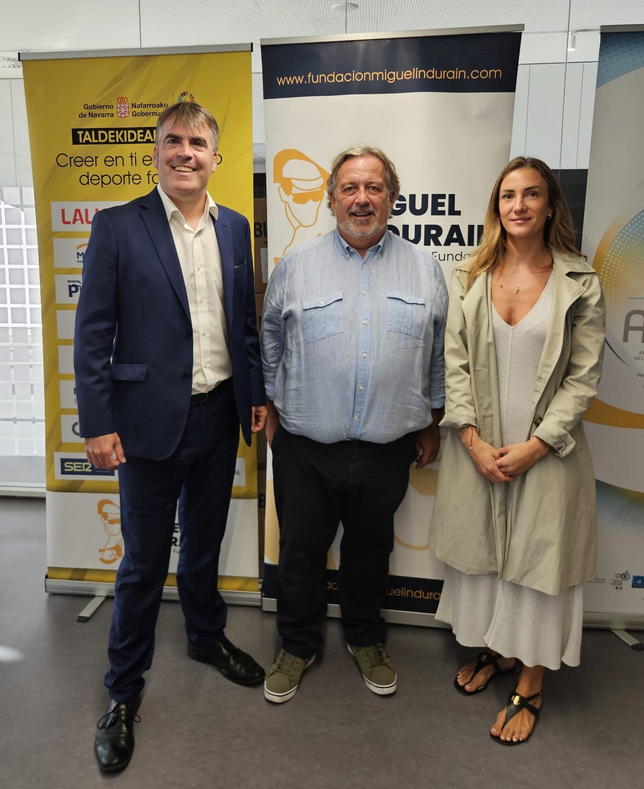 Reunión entre la Fundación Miguel Induráin y AEDONA para fortalecer la colaboración deportiva en Navarra