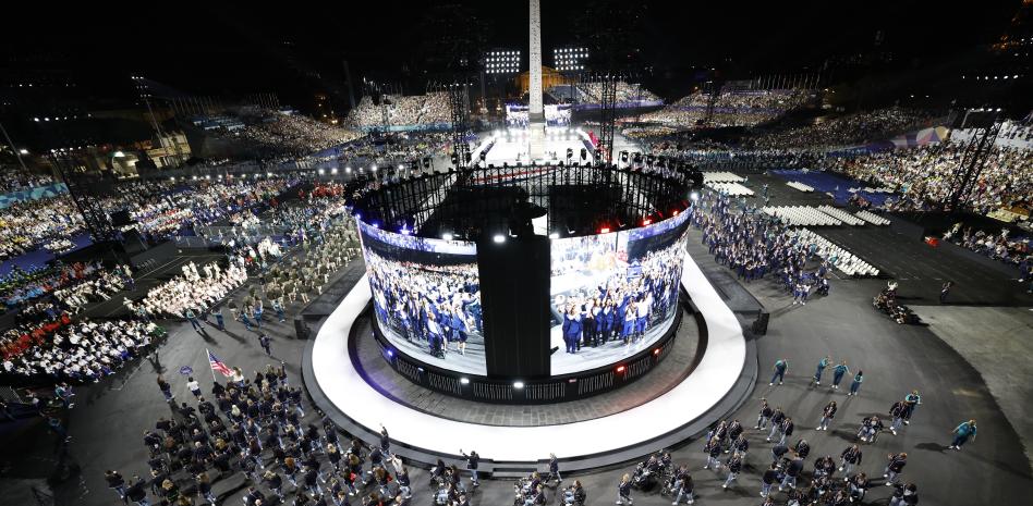 ¡COMIENZA EL ESPECTÁCULO!