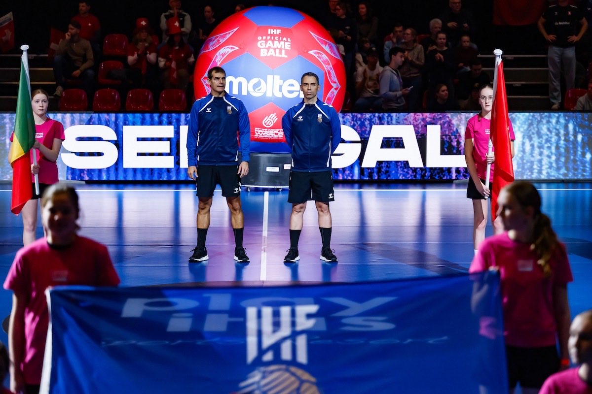 El arbitraje navarro brilló en la final del Mundial femenino de balonmano
