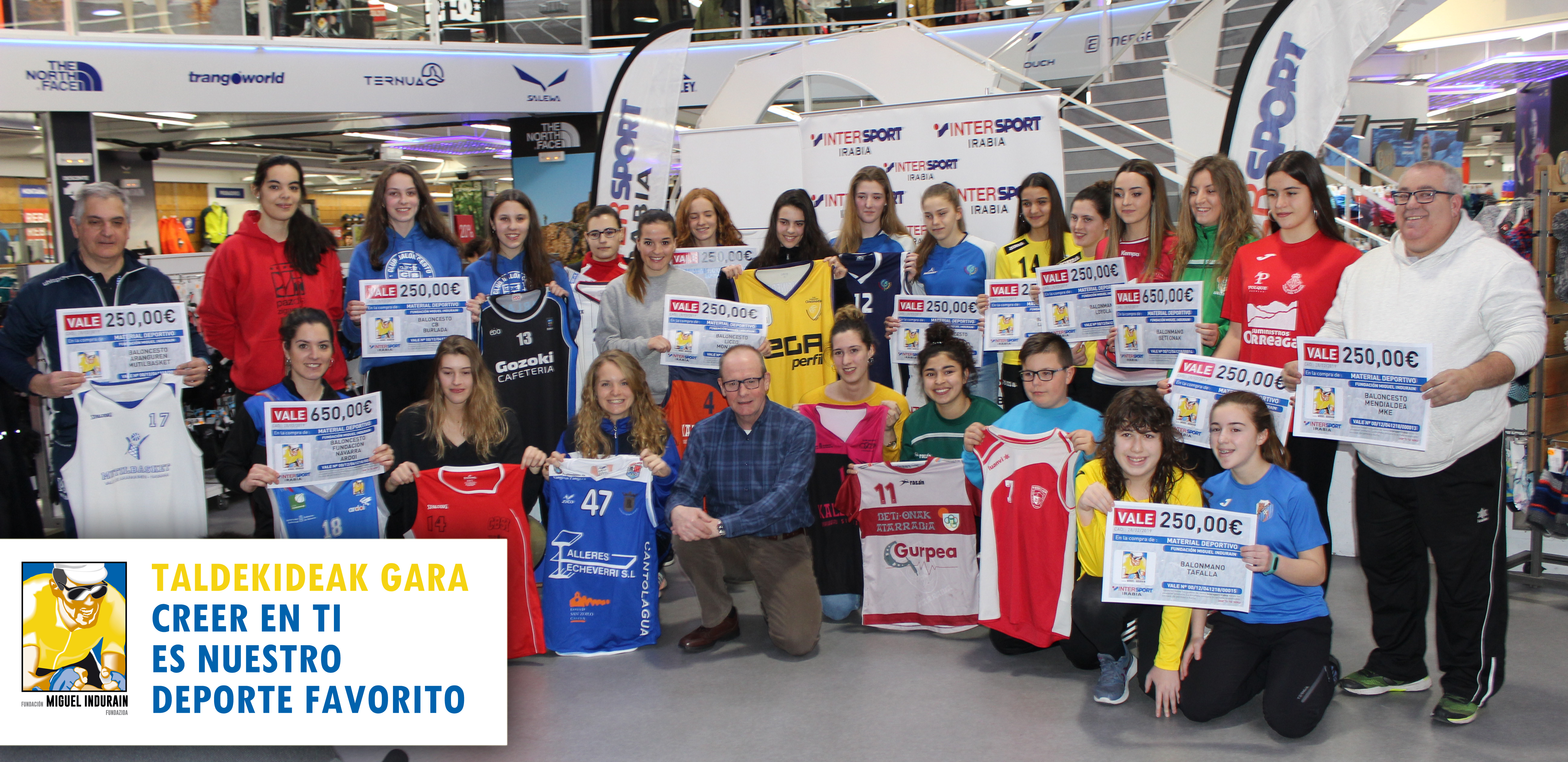 22 clubes aúnan esfuerzos para reforzar el baloncesto y el balonmano femenino en Navarra