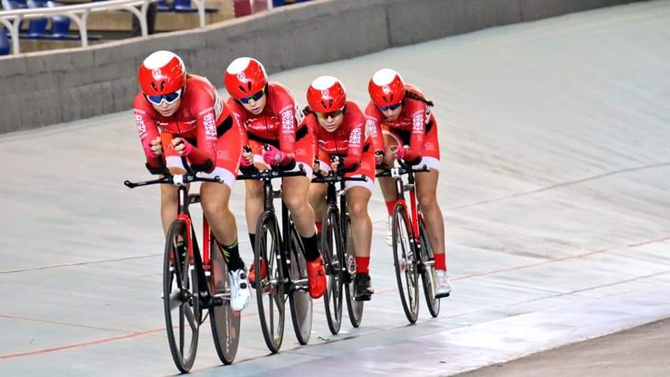 Fruto en forma de éxitos para el trabajo del ciclismo en pista navarro