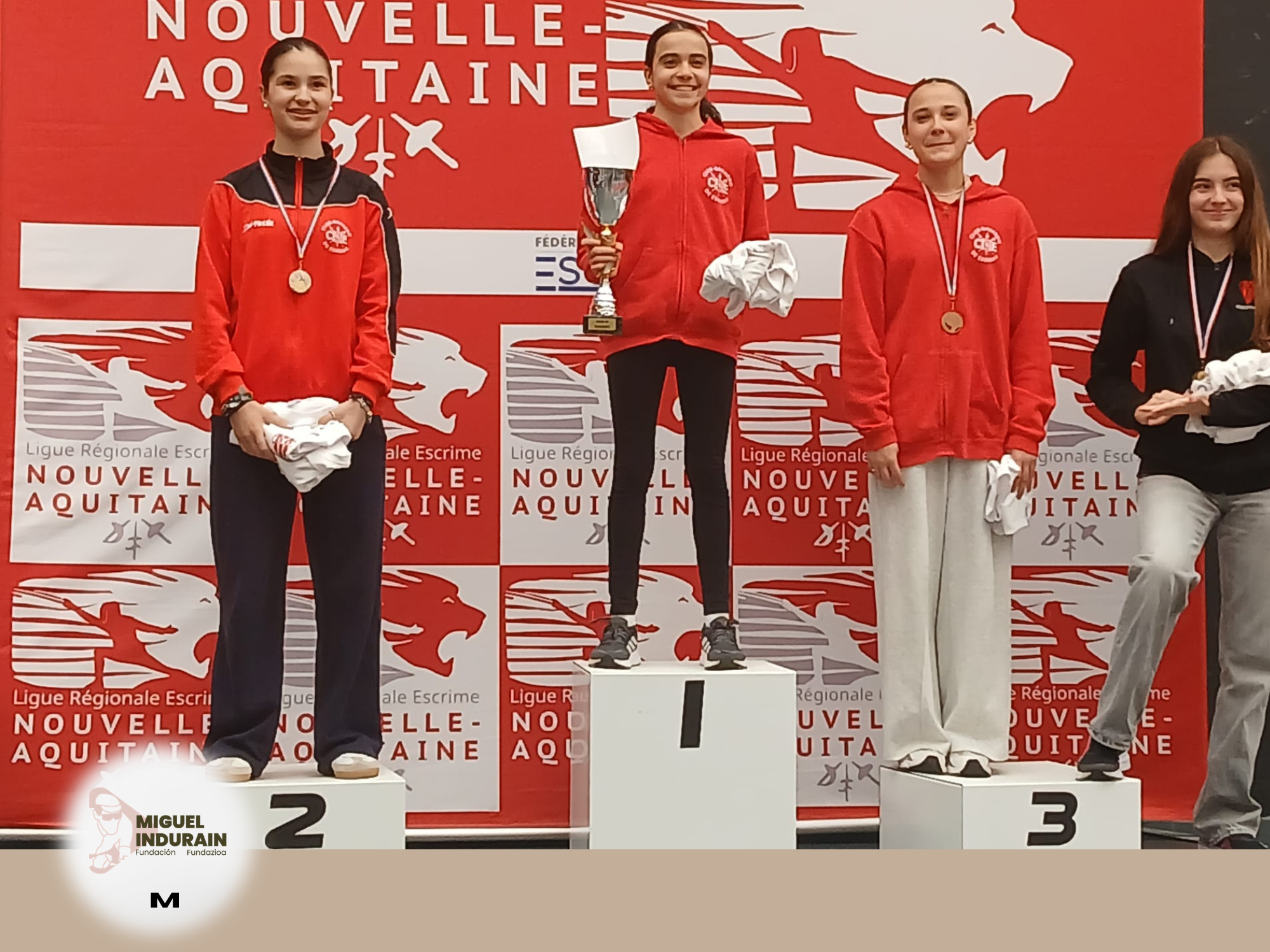 Martín De la Iglesia y Lucía Ochoa, campeones del torneo de Biarritz en categoría M15 - Imagen 1