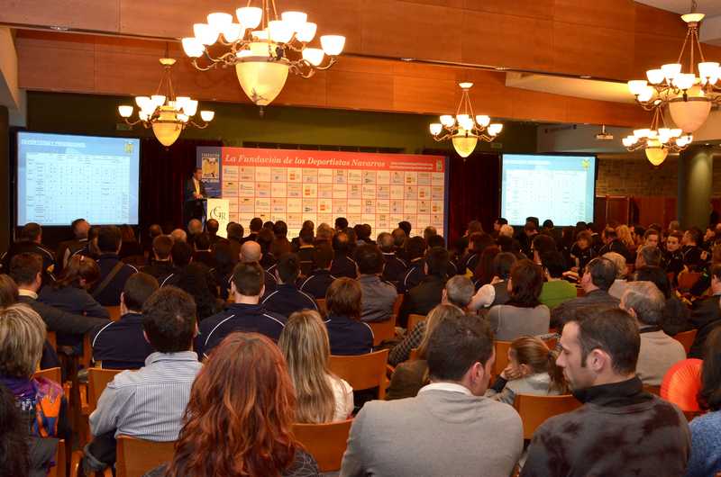 Gala Anual Entrega de Becas 2011 - 12