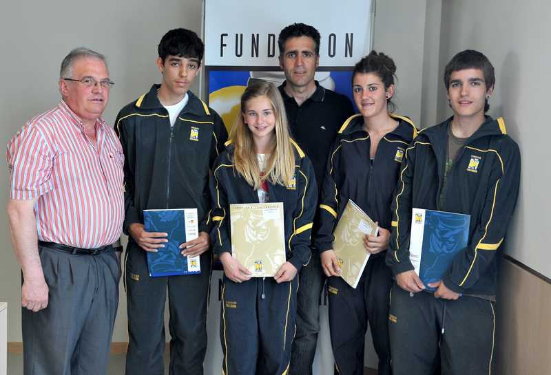 Presentación 2012 - 17