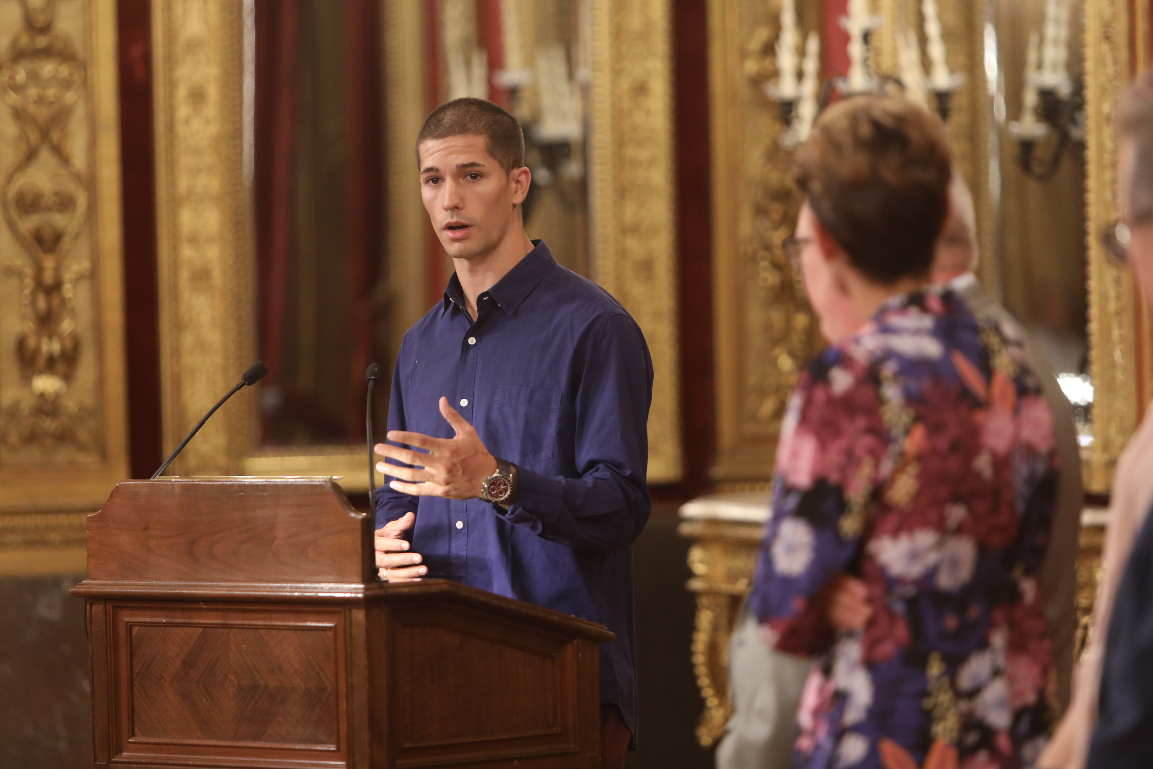 El Gobierno de Navarra concede la Medalla de Oro al Mérito Deportivo al patinador Ioseba Fernández