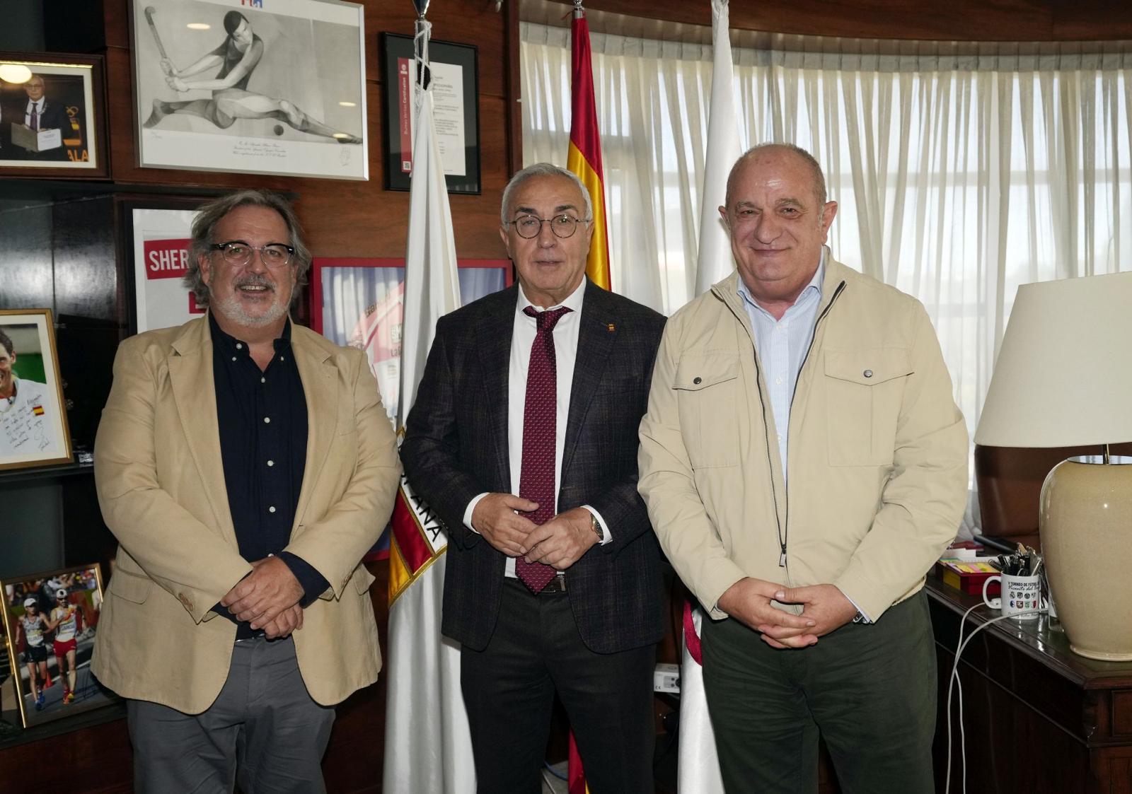 El presidente del COE recibe a Nacho Arbeloa, gerente de la Fundación Miguel Indurain