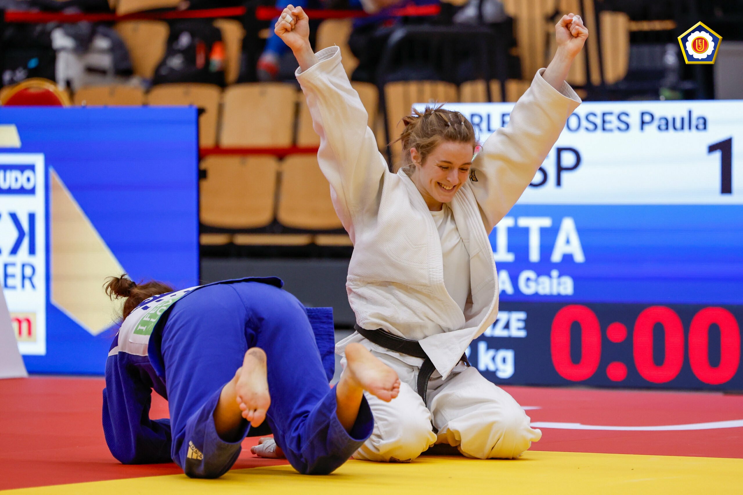 Paula Beorlegui se cuelga la medalla de bronce en la “European Open” de Eslovenia