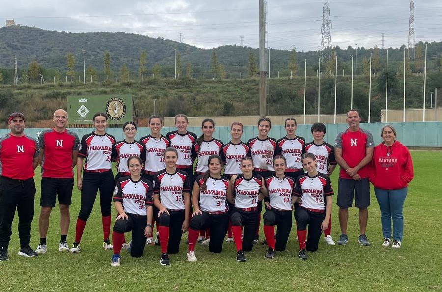 La selección navarra sub 22 de sófbol, décima en el torneo Internacional de Viladecans 2024