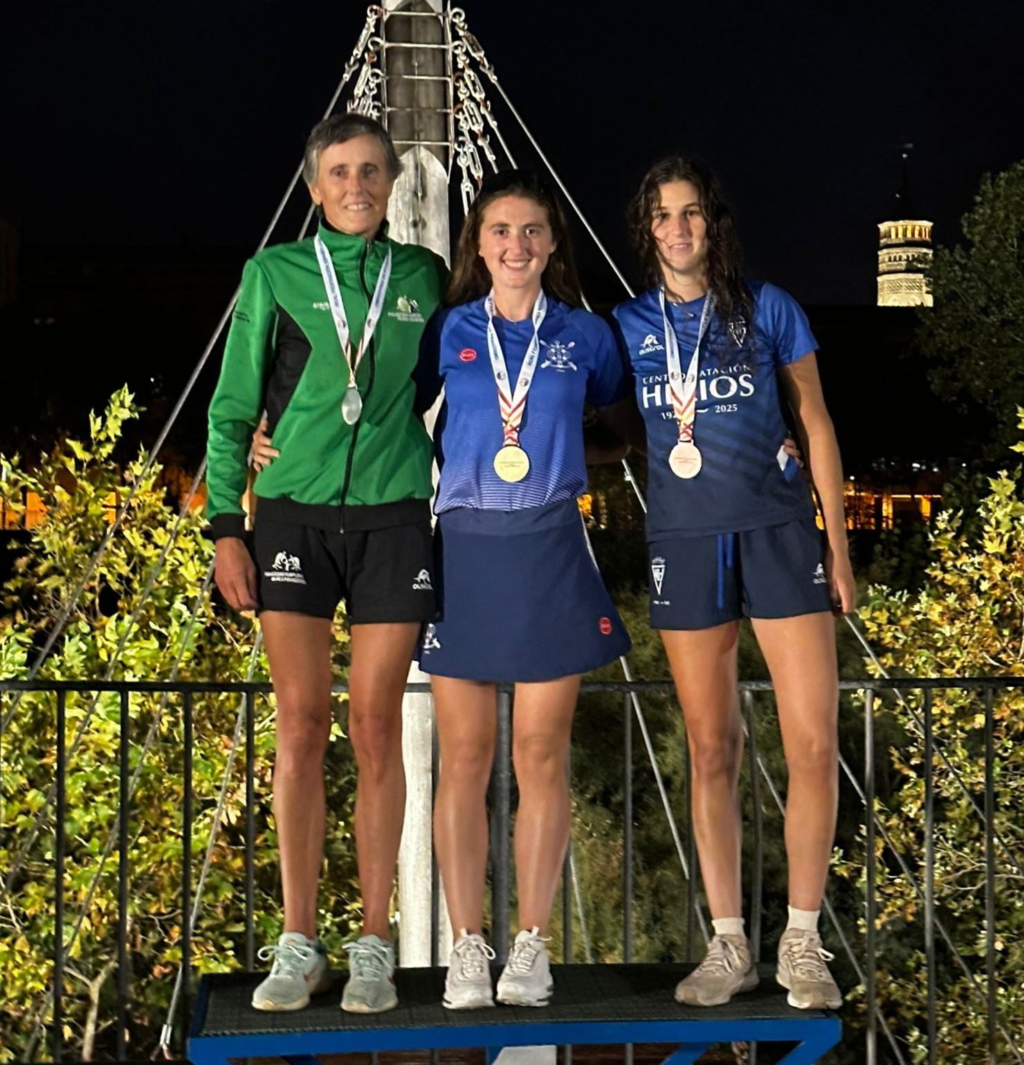 Amaia Osaba, subcampeona de España absoluta de travesías en el Ebro
