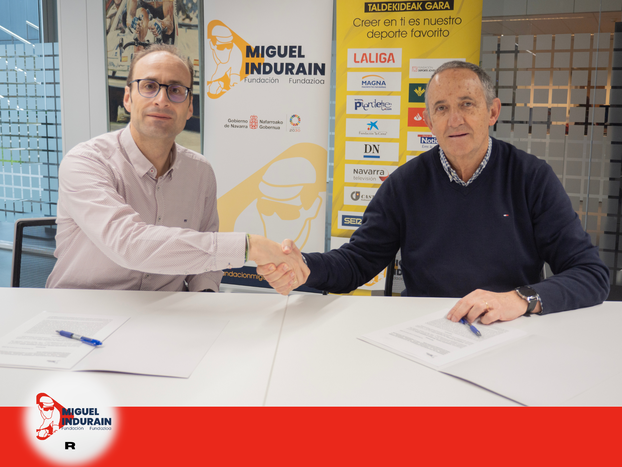 Firma del convenio de colaboración con la Federación Navarra de Ciclismo - Imagen 2