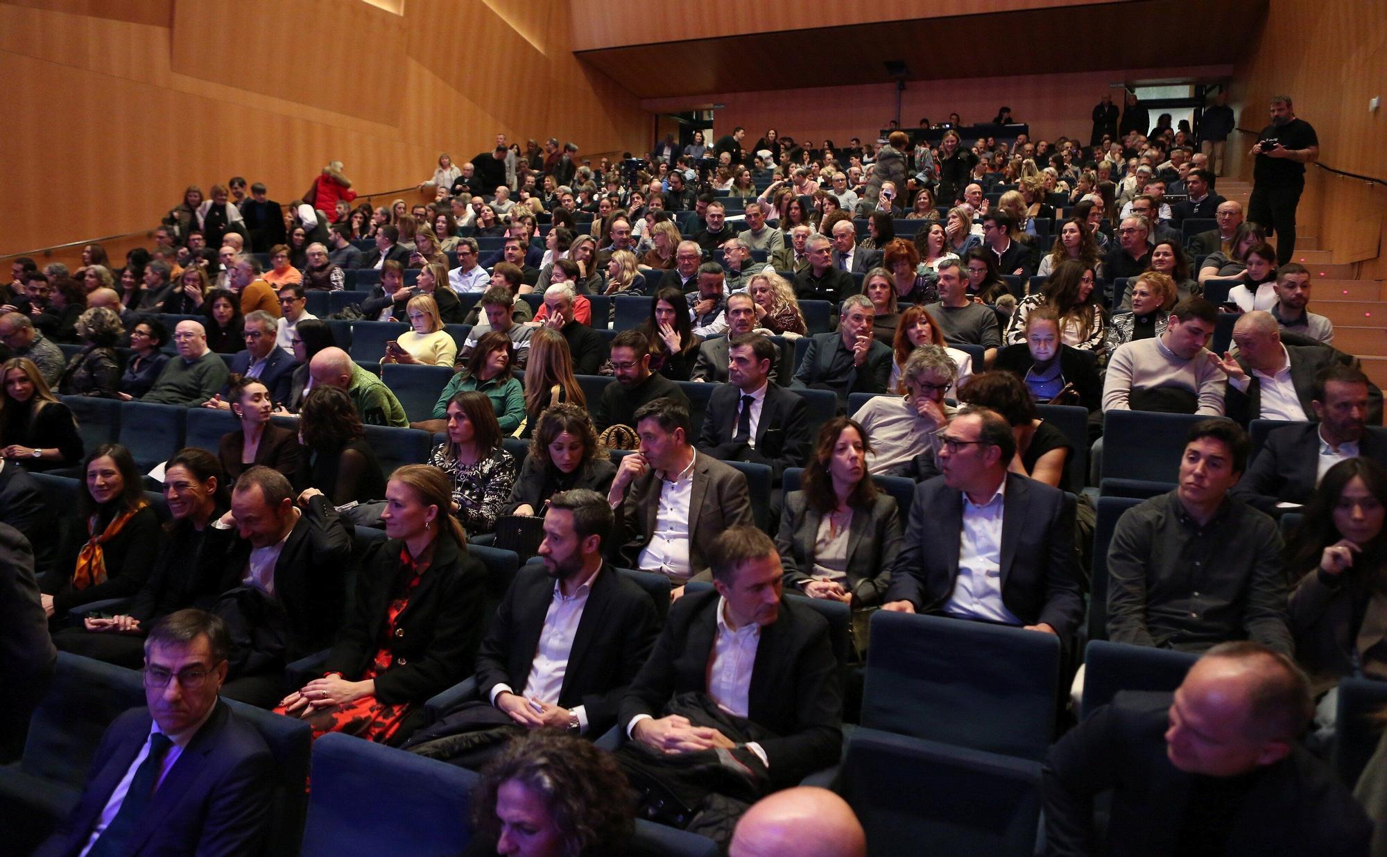 La ciclista Paula Ostiz, becada por la Fundación Miguel Induráin, recibe el Premio Kirolak en la primera edición de los Premios Diario de Noticias Sariak - Imagen 4