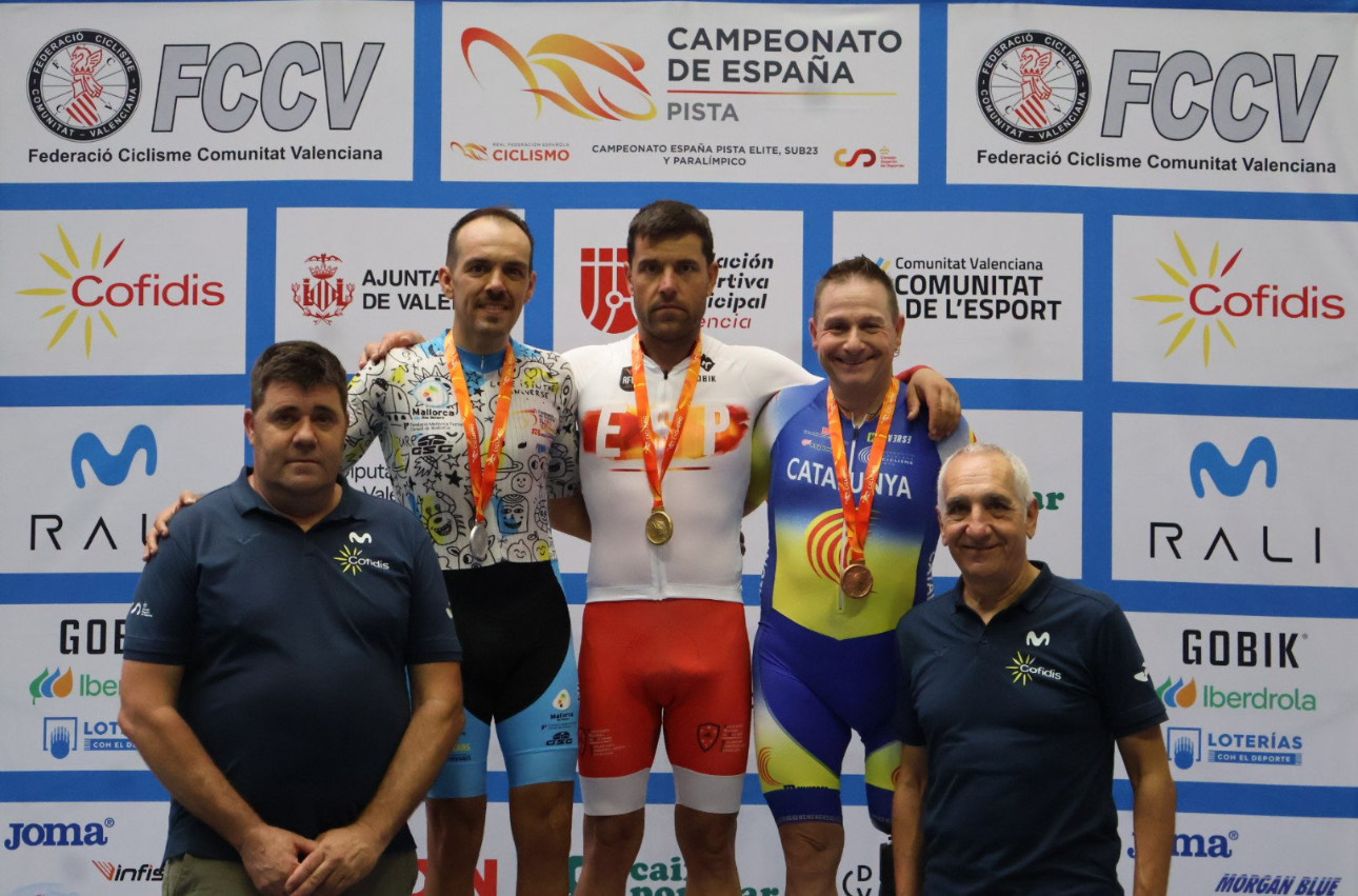 Eduardo Santas se proclama campeón de España de Scratch en Valencia